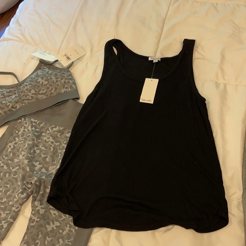 Loose Black ribbed tank from splendid